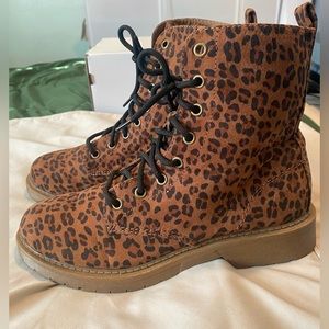 Leopard Combat Boots, Size 9.  Brand: Time and Tru, NEVER WORN.